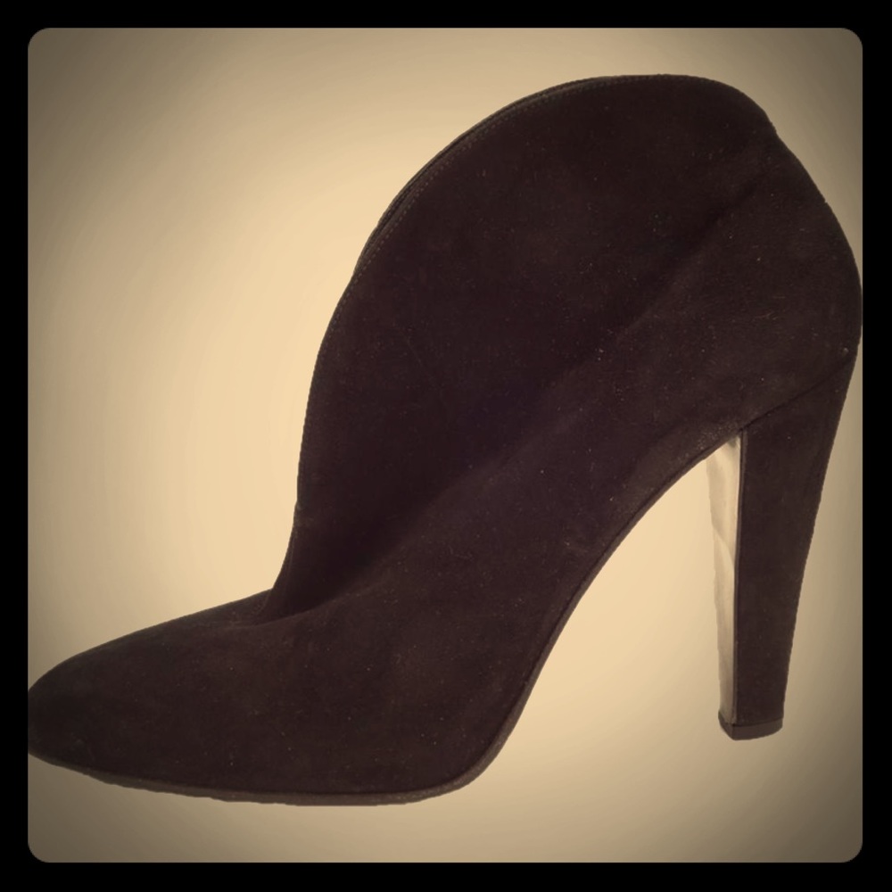 MIU MIU Booties Size 39/ 8.5 US